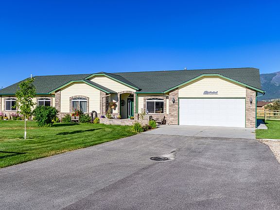 2nd image of 362 Moiese Ln