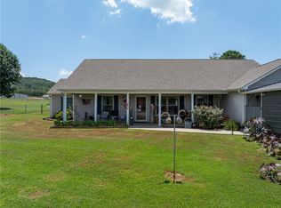 2838 Hatties Ln, Ozark, AR 72949
