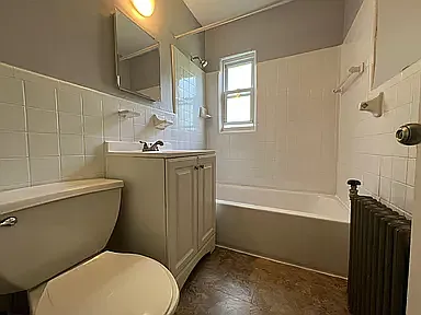 70 Crawford St #16 — Photo 2