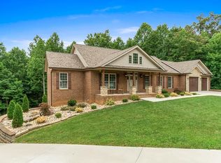 3933 Oakmont Cir, Cookeville, TN 38506