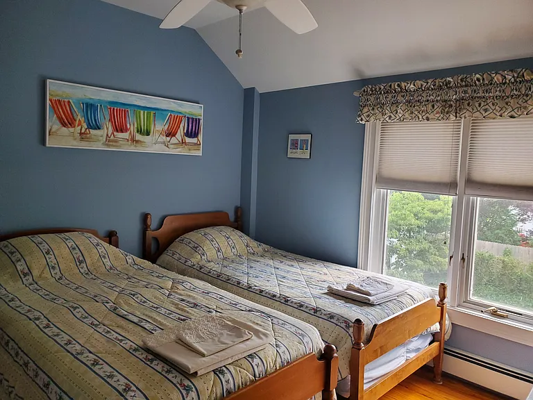 2nd floor bedroom