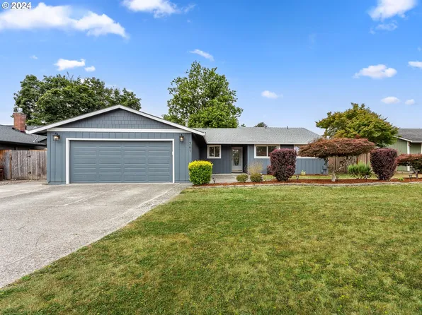 761 SW Mawrcrest Pl, Gresham, OR 97080