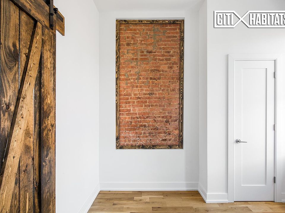 2nd image of 228 E 6th St APT 4