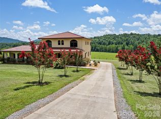 1418 Landis Ln, Nebo, NC 28761