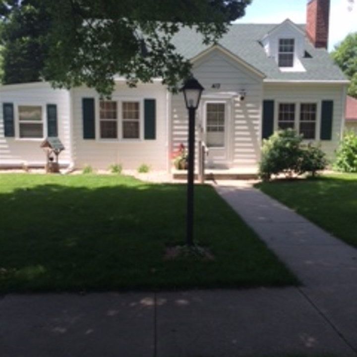 1st image of 413 N Thompson Ave