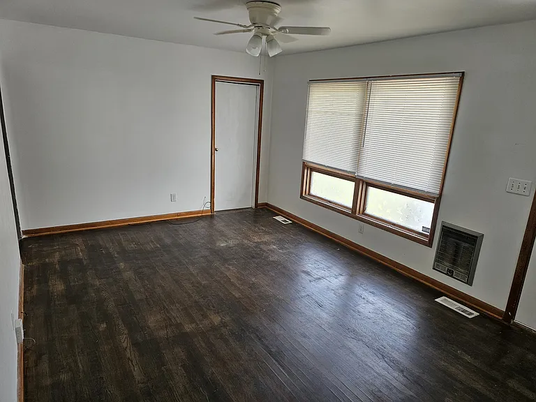 208 Chestnut Dr — Photo 17