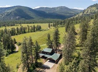 3439 Northport Flat Creek Rd #B, Kettle Falls, WA 99141