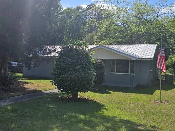 240 Metcalf St, Cottonwood, AL 36320