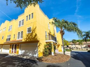 3313 Las Campos Pl, Tampa, FL 33611