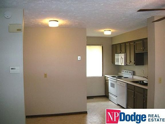 3rd image of 3816 Gayle Ave