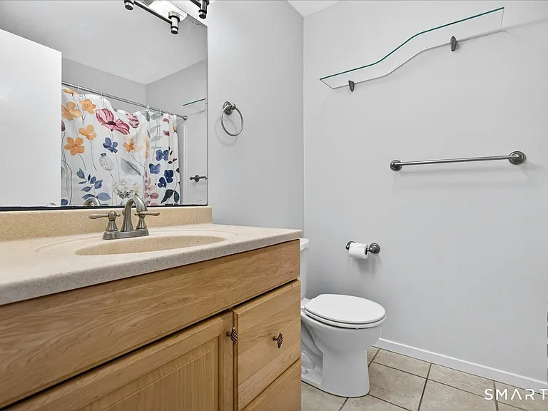 60 Coleman St #A8 — Photo 31