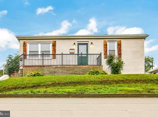 122 Hillside Rd, Middletown, PA 17057