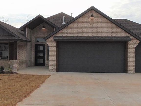 2nd image of 1708 W Zachary Way