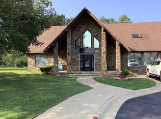 Golden Oaks Apartments, Branson, MO 65616