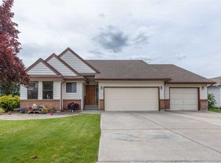 9707 W Masters Ln, Cheney, WA 99004