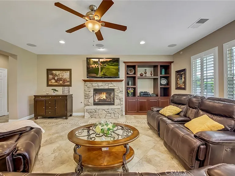41424 Trumble Ct — Photo 30