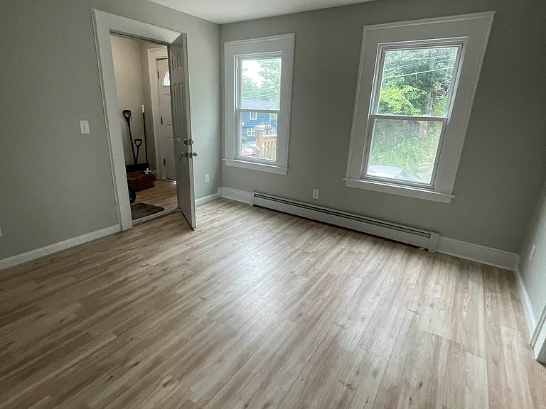 73 Chamberlain St #1 — Photo 3