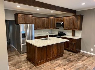 503 S Main St, Hillsboro, KS 67063