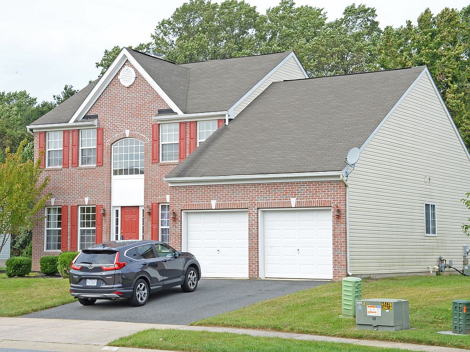 1st image of 18 Calvarese Dr