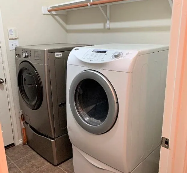 800 Golden Bear Ln — Photo 5