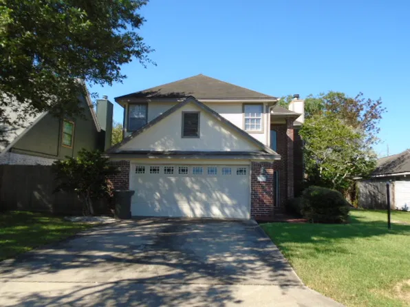 2285 Orchid Ln, Beaumont, TX 77713