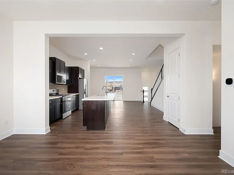 5112 Ward Rd — Photo 9