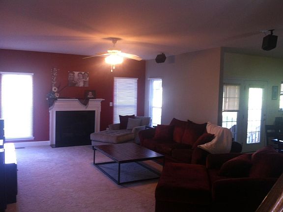 Living Room - Furniture removed
