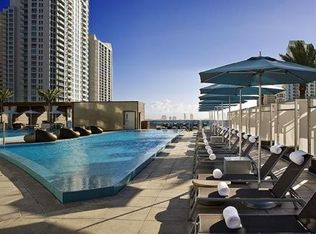 270 Biscayne Boulevard Way, Miami, FL 33131