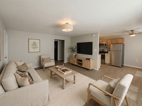 3rd image of 217 S Ingalls St #215