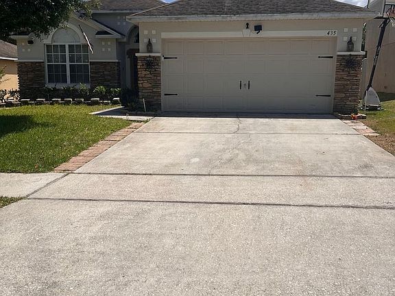 4th image of 435 Hammerstone Ave