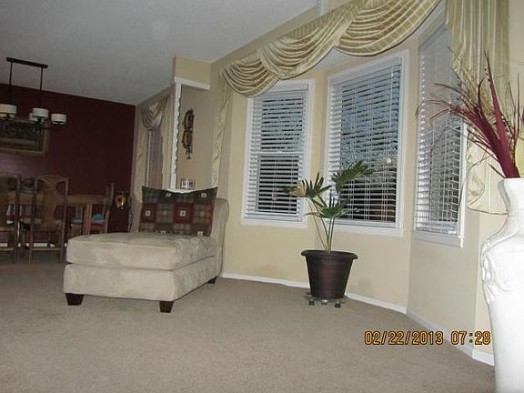 3rd image of 16709 E 28th Pl