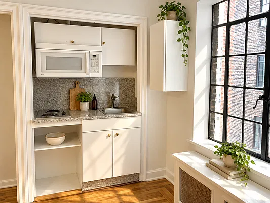 Kitchen, photo 1