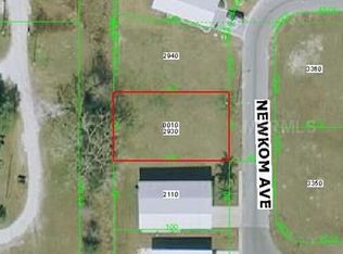 37220 Neukom Ave, Zephyrhills, FL 33541