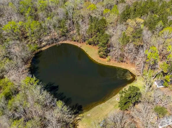 10477 Macon Rd, Columbus, GA 31820