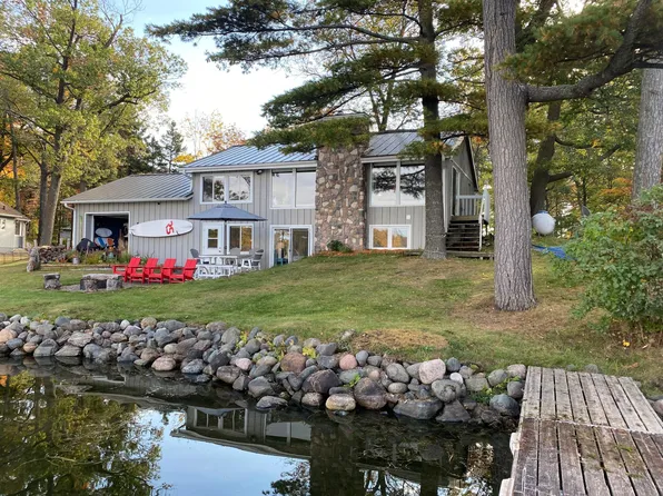 1353 Hungerford Point, Saint Croix Falls, WI 54024