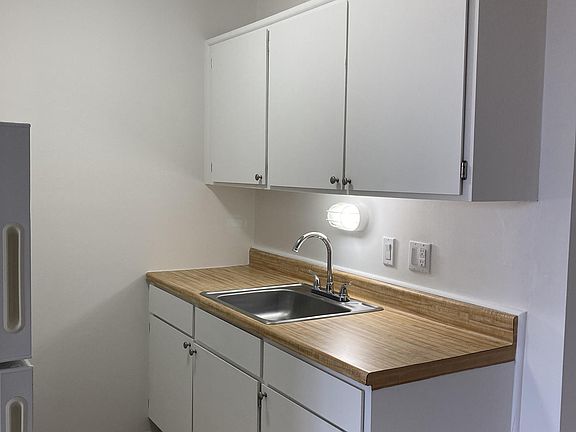 4th image of 24801 Jefferson Ave APT 12