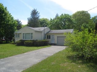 3330 Wells Rd, Peconic, NY 11958