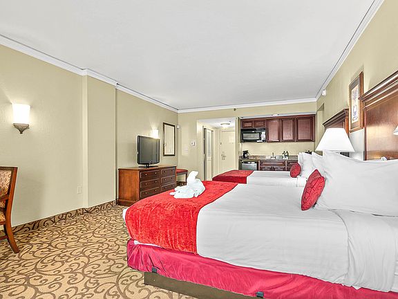 4th image of 600 Atlantic Ave #808