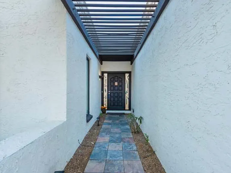 Front entryway