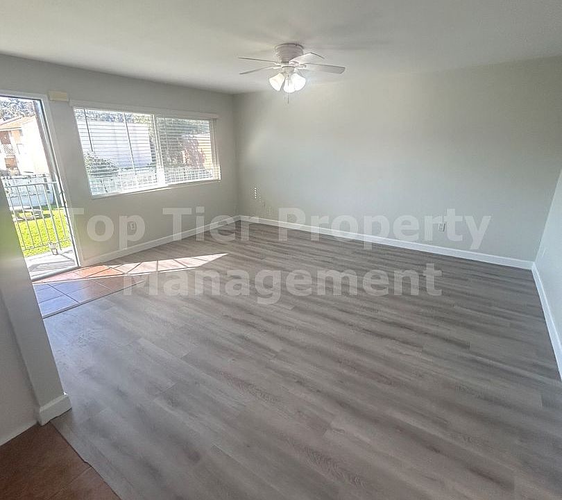 1st image of 908 Sunshine Ave #17