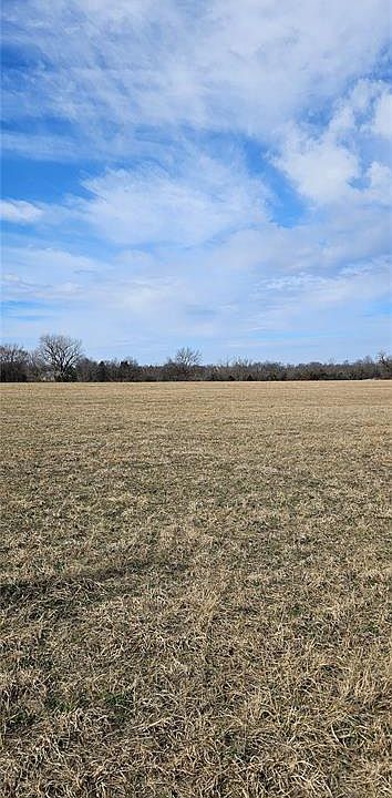 1st image of 2 Carter Mette Rd