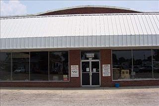 1st image of 739 S 4th St