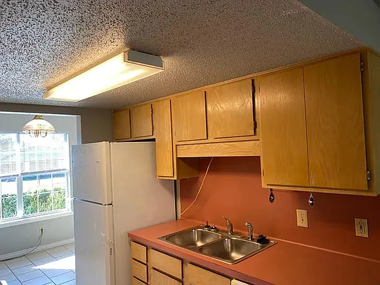 40 S Wilma Ave — Photo 5