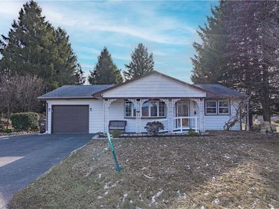 2853 Mountain View Dr, Bath, PA, 18014
