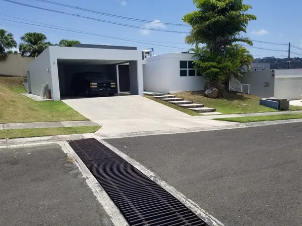 7 Urb Las Quintas De Altamira, Canovanas, PR 00729