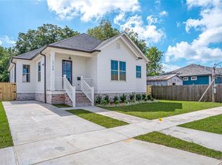 2758 Madrid St, New Orleans, LA 70122