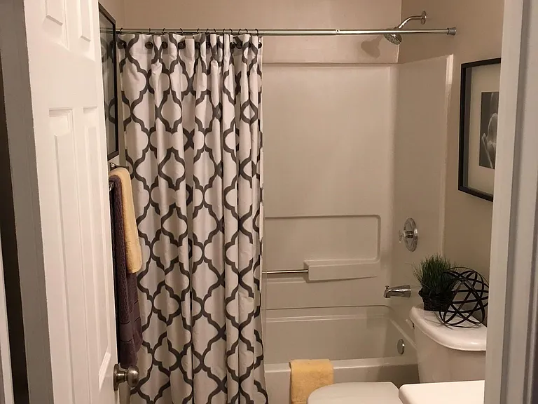 1380 Gates Cir SE — Photo 14