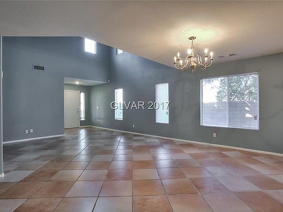 5th image of 10257 Gaeta Pl