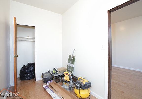 3rd image of 168 Hart St
