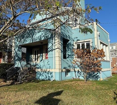 3rd image of 13204 Cronston Ave